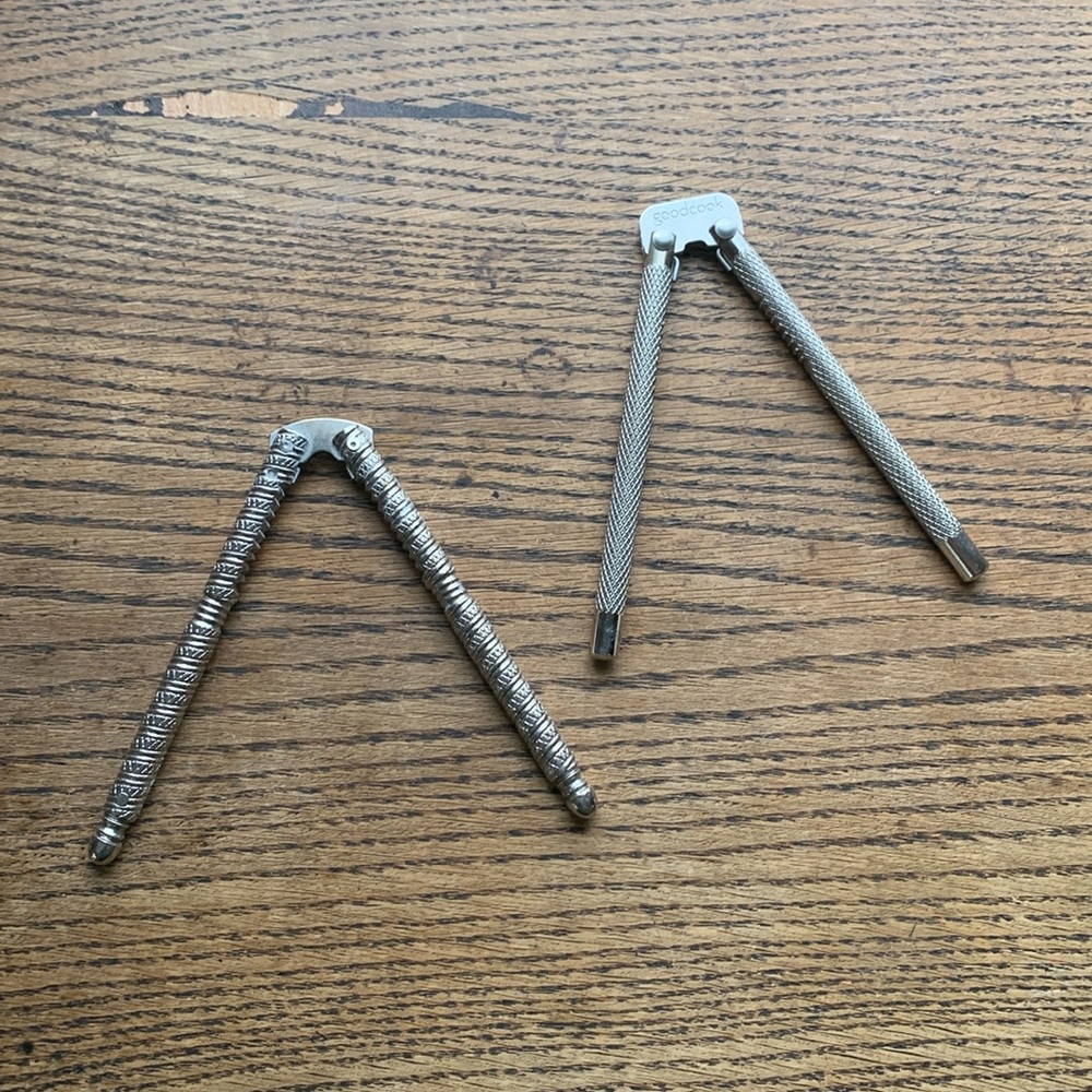 Set of 2 Nutcrackers